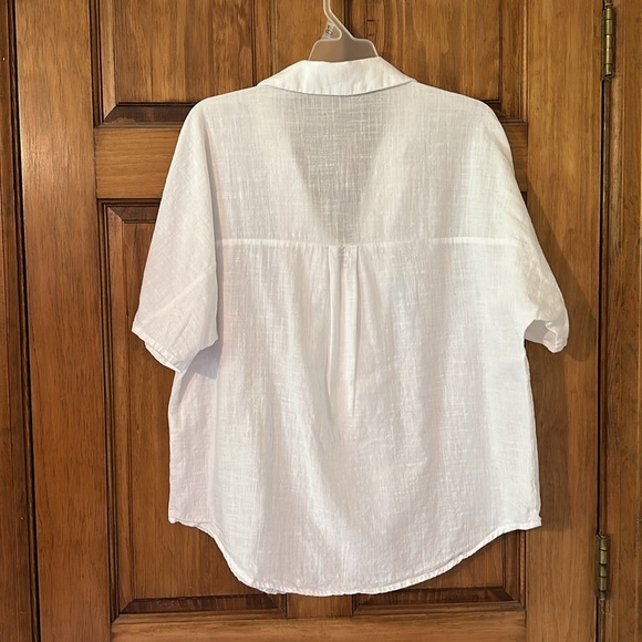 Hotouch white button down short sleeve in X-Large - Picture 2 of 4